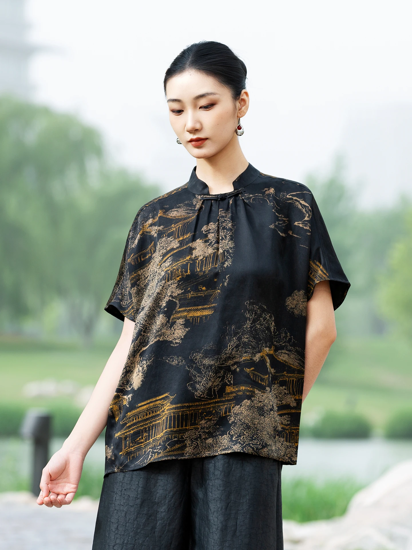 

Silk ort Sve Loose Fit Satin Surface Traditional Chinese Sle Top Women's Faion Straight Cut Batwing Sve