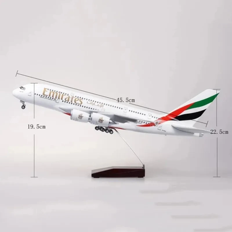 Imagem -06 - Brinquedo de Avião de Resina com Luz e Rodas Modelo Diecast A380 Emirates Coleção de Companhias Aéreas Estatueta Escala 1:160 45cm