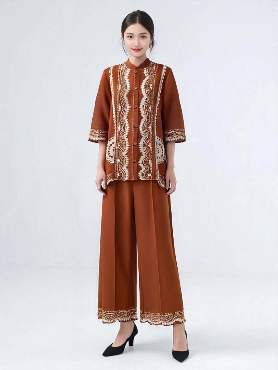 

Miyake Fold Set 2025 Autumn/Winter New Fashionable Printed Stand Up Collar Cardigan Straight Leg Pants Two Piece Set for Women