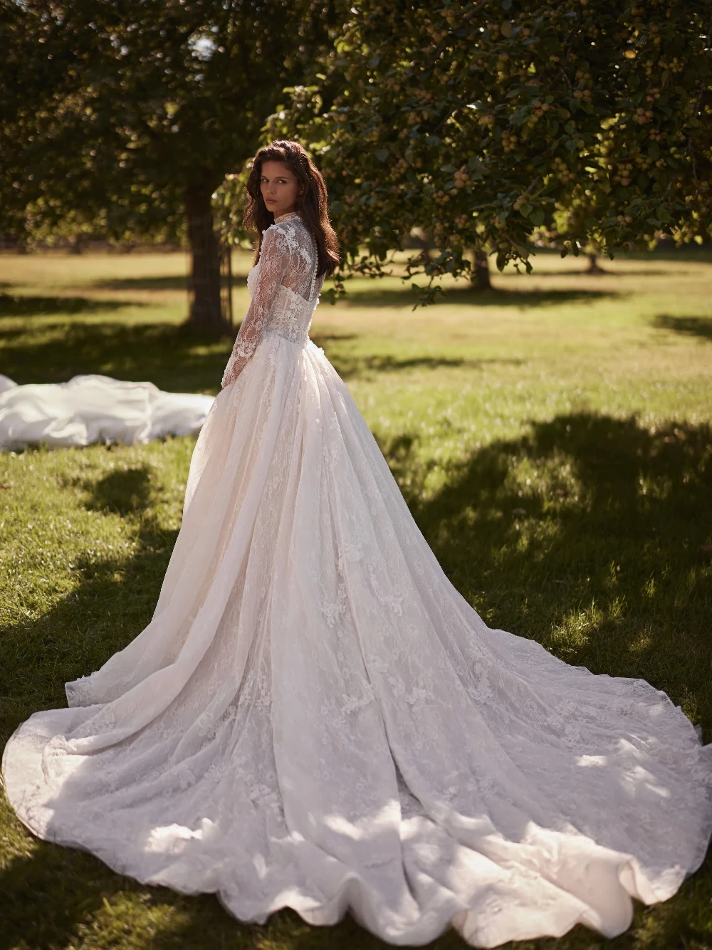 متواضع فستان الزفاف بأكمام طويلة رشيقة الدانتيل يزين تخصيص قطعتين شعبية ألف خط مشد ثوب الزفاف وصول جديد #3