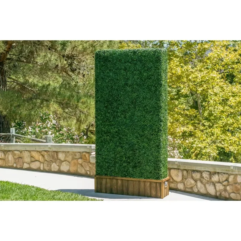 High Quality H59 W10 L22 Faux Foliage Boxwood Hedge Tall Topiary with White Fiberglass Planter Box for Home