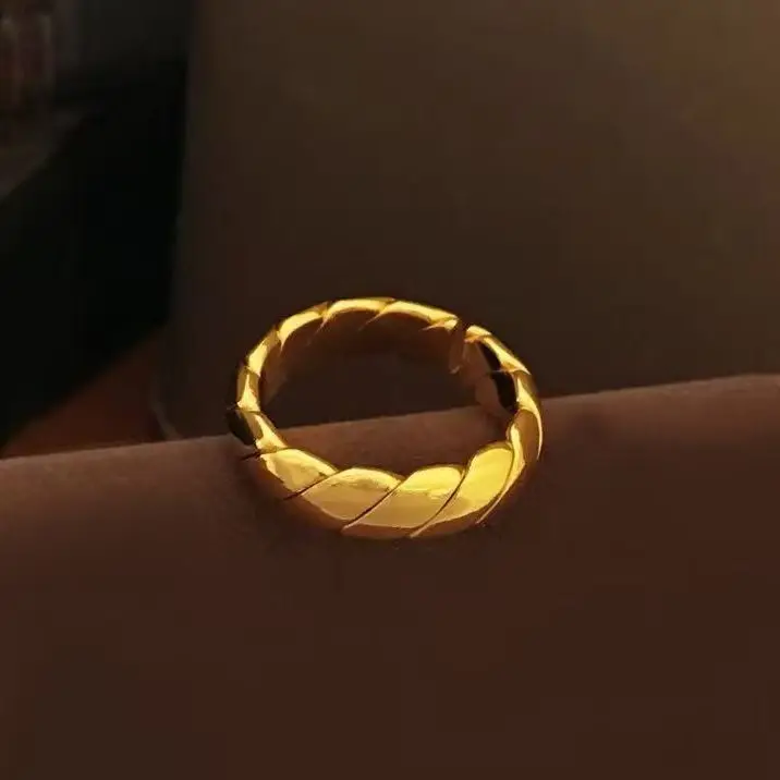 

‌Brass Gold Plated GD Twisted Open Ring Geometric Braided Elegant Everyday Jewelry Classic Index Finger Fashionable‌ for Her Him