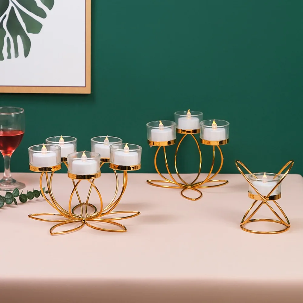 Halter Kerzenhalter Halter romantische Ornamente Eisen Tisch dekoration Dekor Retro-Stil Kerzenlicht Abendessen Requisiten Schlafzimmer