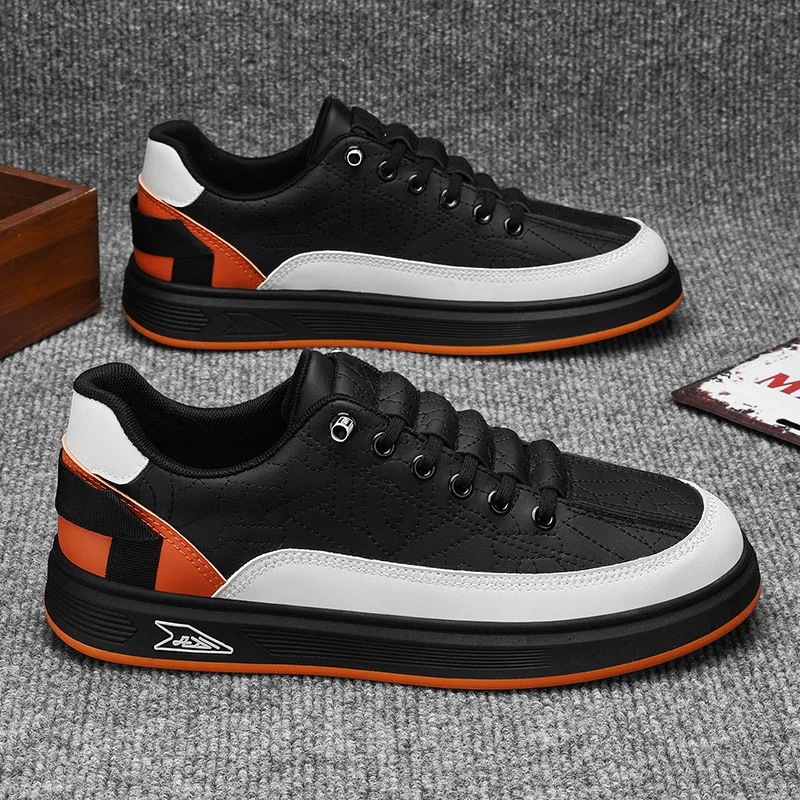 ฤดูใบไม้ร่วงเทรนด์ใหม่รองเท้าลําลองระบายอากาศต่ําผู้ชายเบาทุกอย่างด้วยรองเท้ากีฬาแบบสวมฤดูใบไม้ร่วงสไตล์ใหม่