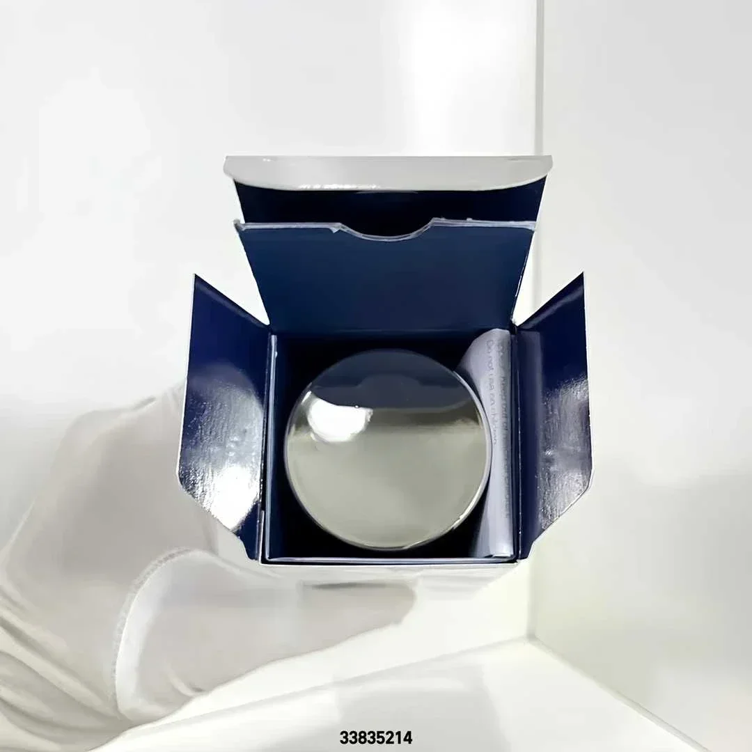 أداة مكياج ESSENCE-IN-LOTION ESSENTIELLE سعة 150 مل