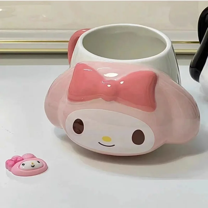 Sanrio Kuromi Hello Kitty Tazza d'acqua Cinnamoroll Tazza in ceramica Nuova tazza da caffè personalizzata 3D di grande capacità Regalo di compleanno