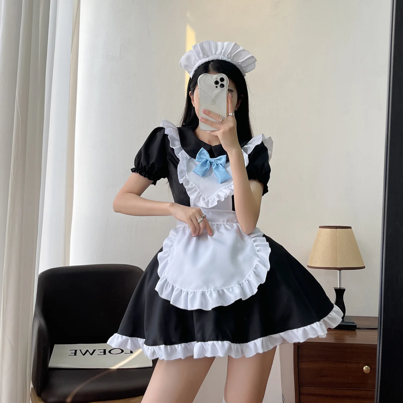 

New Super Classic Black and White Maid Cat Maid Japanese Akihabara Maid COSPLAY мускулистый костюм