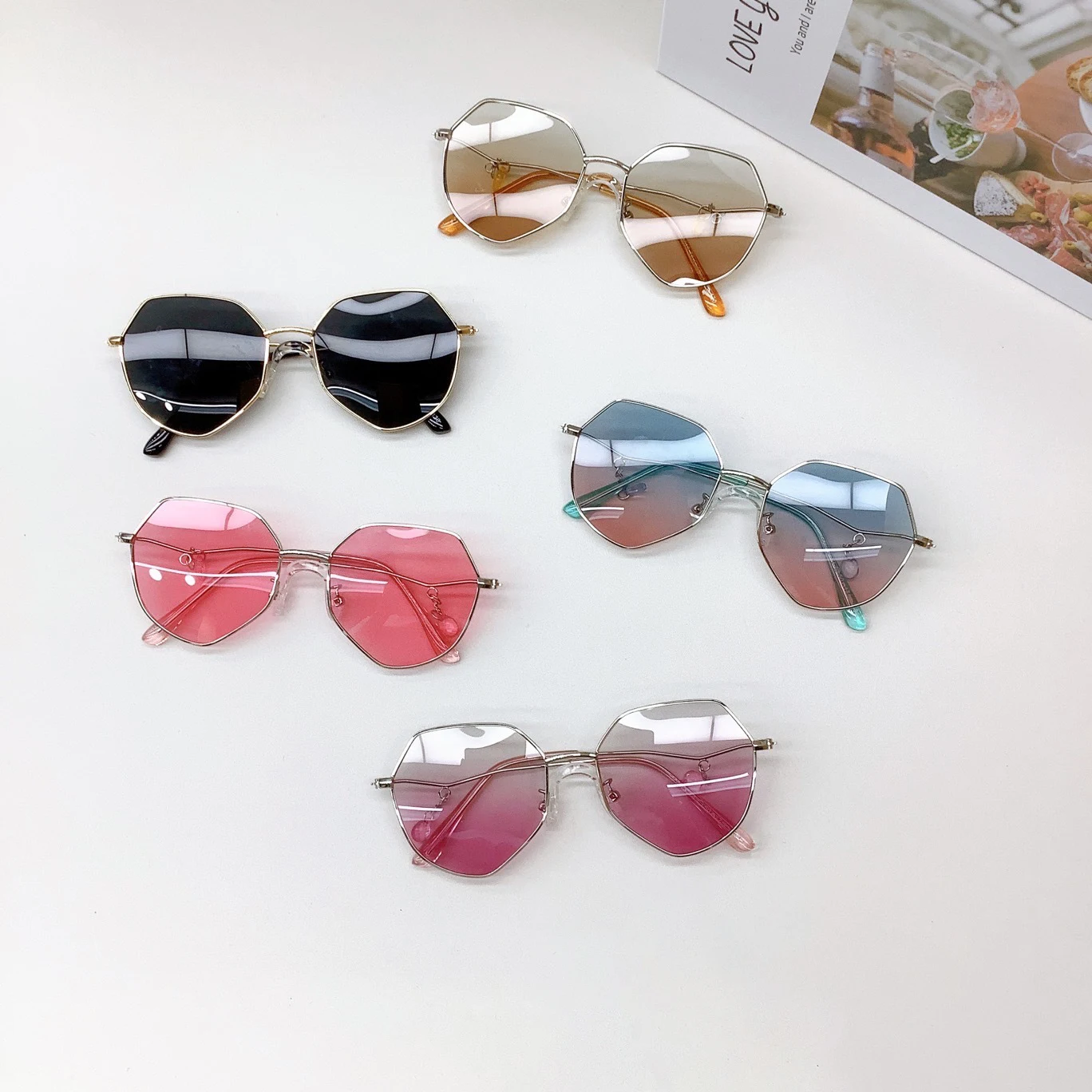 

Fashionable New Children's Sunglasses Version Trend Polarized Baby Sunglasses Watch Out UV Sunshade Sunglasses