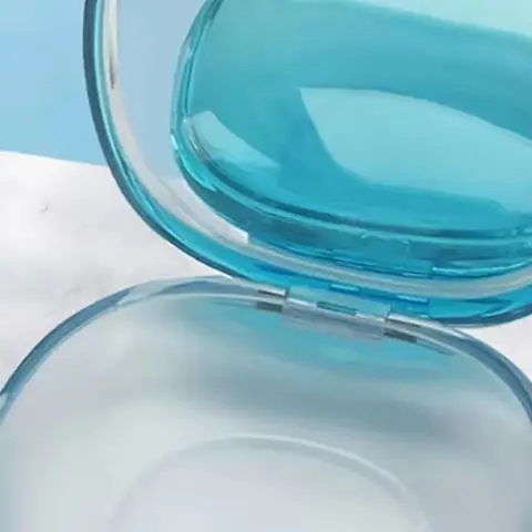 

1PCS Denture Storage Aligner Case Orthodontic Case Dental Invisible Braces Retainer Box Mouth Guard Oral Hygiene Organizer