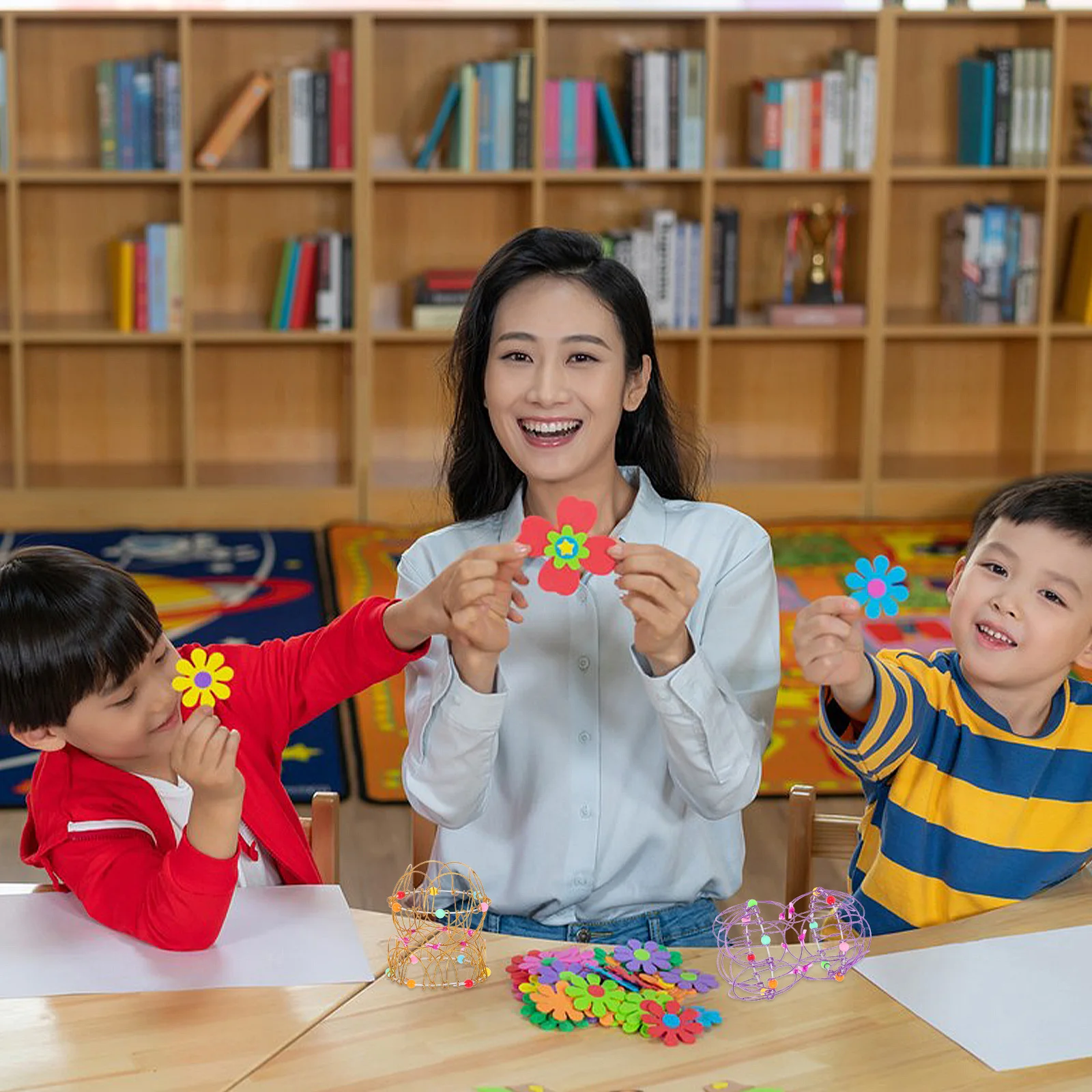 

2pcs Transforming Iron Basket Flexible Flower Basket For Magician Tricks Stage Performance Props Brain Teaser Game Party Favors