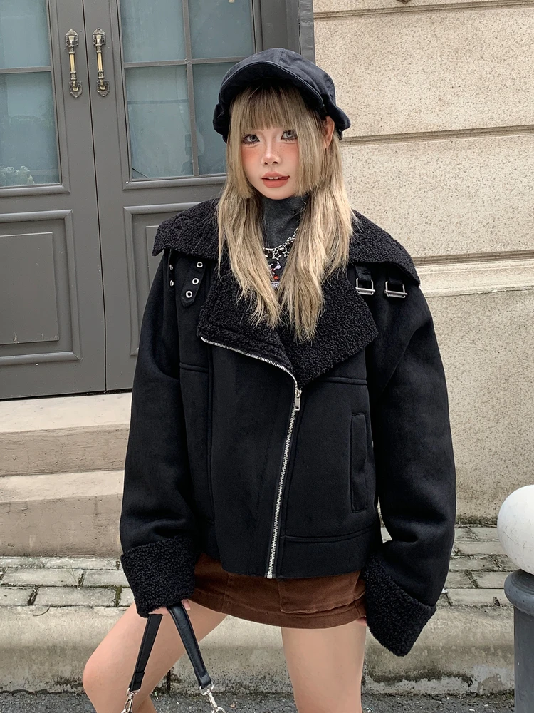

Cool Girl American Retro Suede ort Jaet Women Thiened Flip Collar Cotton Lamb Fur Warm Winter Outerwear Faion Outerwear