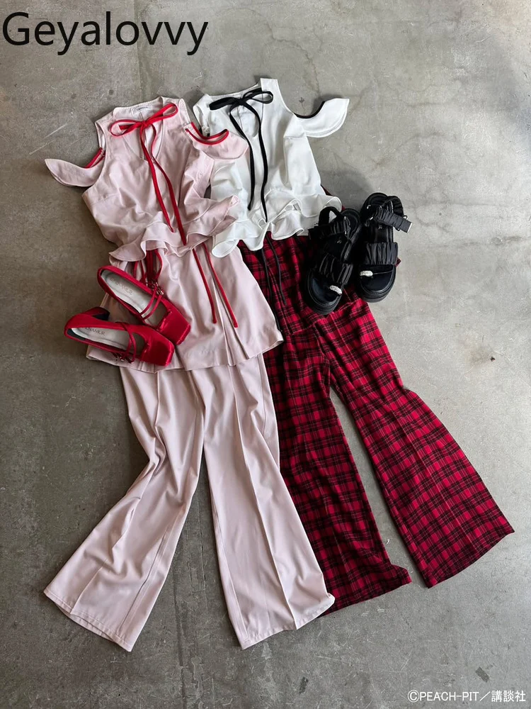 Set da tre pezzi in stile giapponese dolce e piccante, top a maniche corte con spalle scoperte e pantaloni a gamba larga a vita alta, gonna con lacci