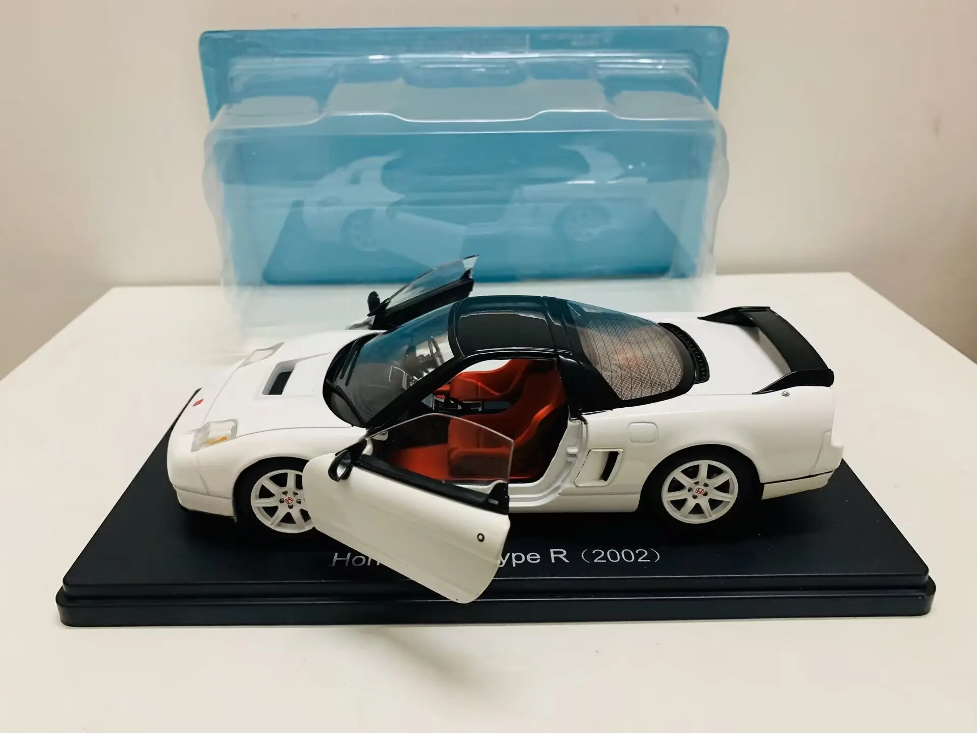 

Масштабная модель автомобиля 1:24 из литого сплава, NSX Type R 2002, с открывающимися дверями, подарок на день рождения для детей, игрушка, декор для сцены