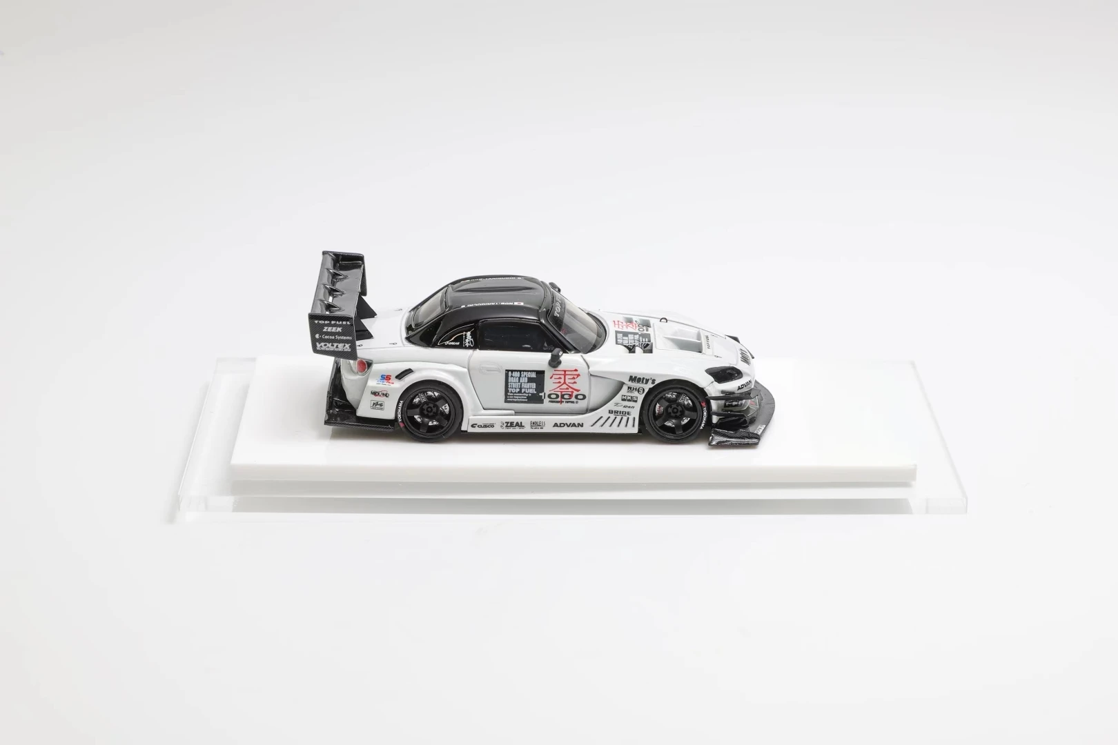 

**Preorder **Model Idea1:64 S2000 AP1 Top White with Black roof Resin Model Car