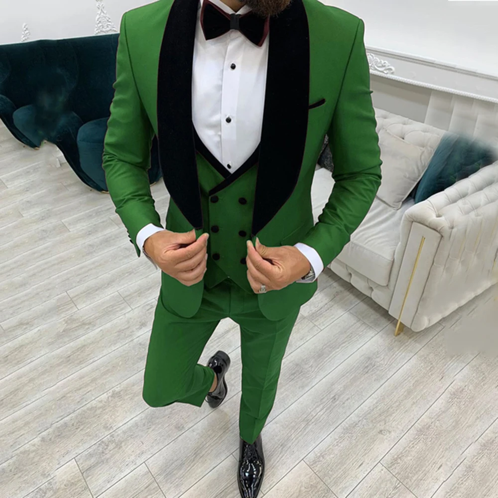 2022 Fashion Business Men Suit 3 Pieces Male Dress Custom Groom Wedding Suit Tuxedo Black Velvet Lapel Blazer Vest Pants