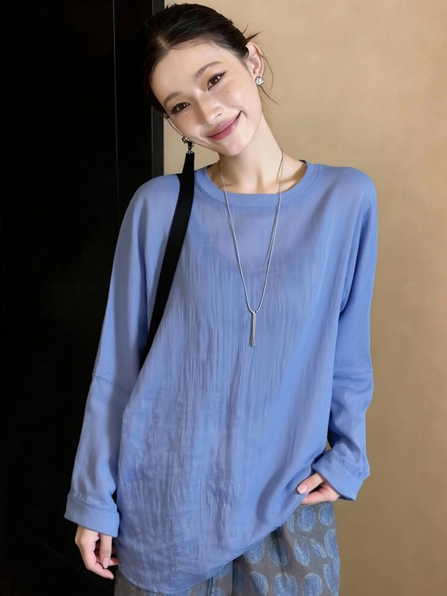 

Comfortable Loose Long Sleeve Blue T-Shirt Korean Style Straight Cut Base Shirt Spring New Style Versatile Elegant Base Shirt