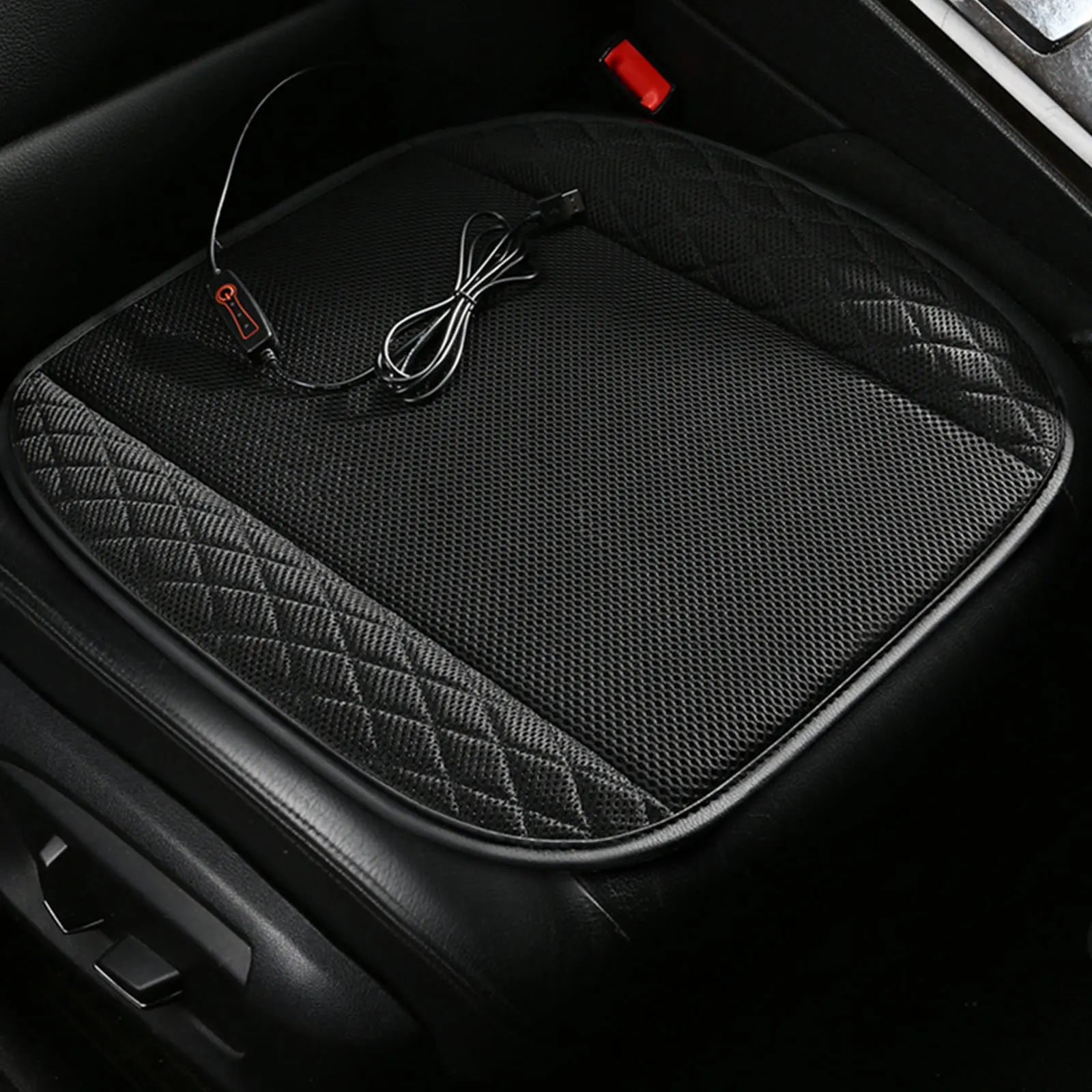 12V Cooling Car Seat Cushion Cover With Air Ventilated Fan Conditioned Cooler Pad With 5 Built-in Fan USB port-powered Fan Seat