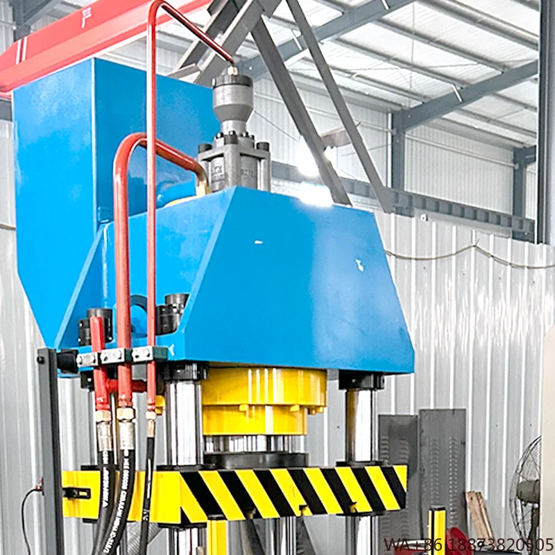 آلة الضغط الهيدروليكية تزوير الصحافة 200 طن أربعة أعمدة هيدروليكية #6