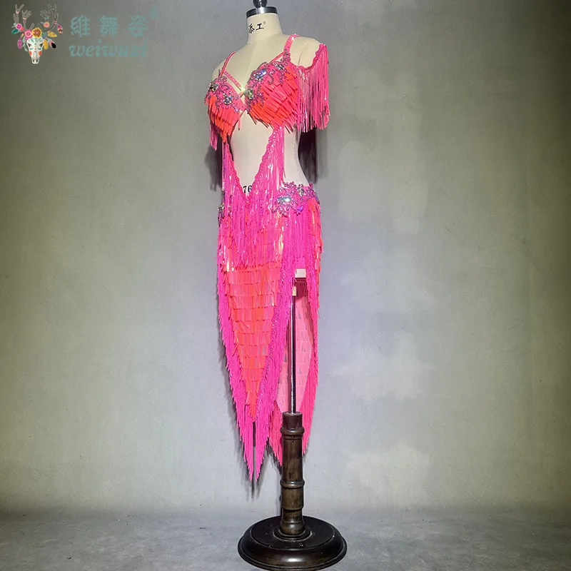 ชุดนักเต้นระบำหน้าท้องแบบสั่งทำพิเศษ ชุดบราประดับคริสตัลหรูหรา+กระโปรงปักเลื่อมพู่ห้อย 2 ชิ้น สำหรับผู้ใหญ่และเด็ก ชุดแสดงระบำหน้าท้อง