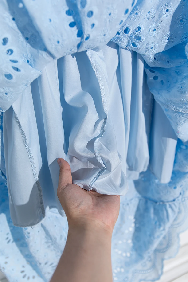 2025年ホリデー ホロウアウト フラワー刺繍ドレス レディース サマー ノースリーブ スリング ウエストスリム プリーツ ロングドレス ボヘミアンビーチドレス