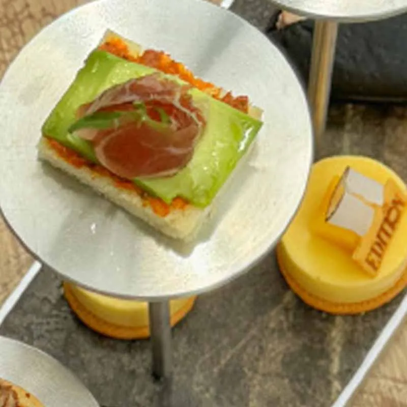 

Горячая распродажа: Пневматическая машина для розлива молока и минеральной воды, двухголовочная машина для розлива жидкостей