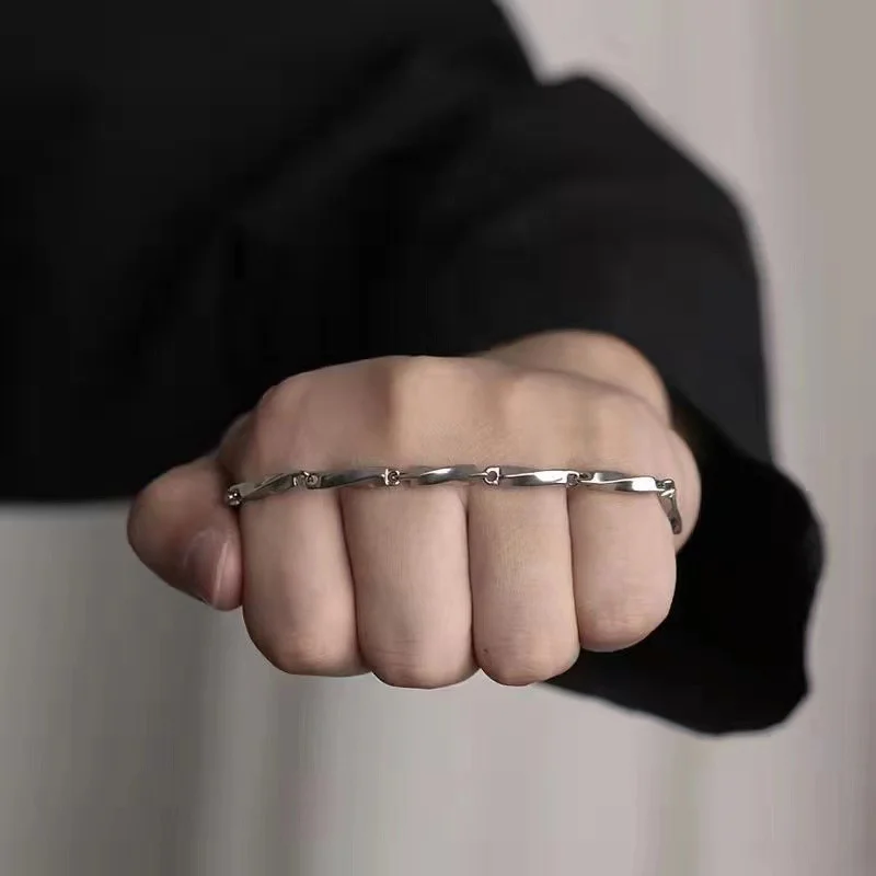 New Twisted Chain Bracelets For Men Mobius Wristband Geometric Simple Basic Male Jewelry