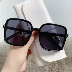 Gafas De Sol Retro con montura grande y cuadrado para mujer, gafas De Sol con gradiente Vintage, lentes transparentes para mujer, gafas De Sol De verano en blanco y negro