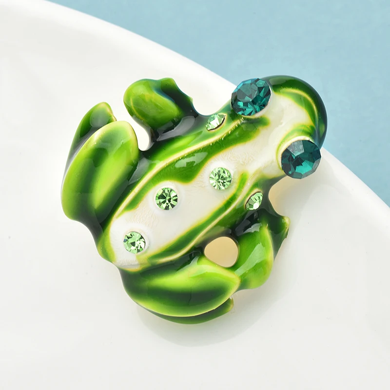 Wuli&baby Cute Green Frog Brooches Pins For Women Unisex Lovely Enamel Animal Party Casual Brooch Pins Gifts