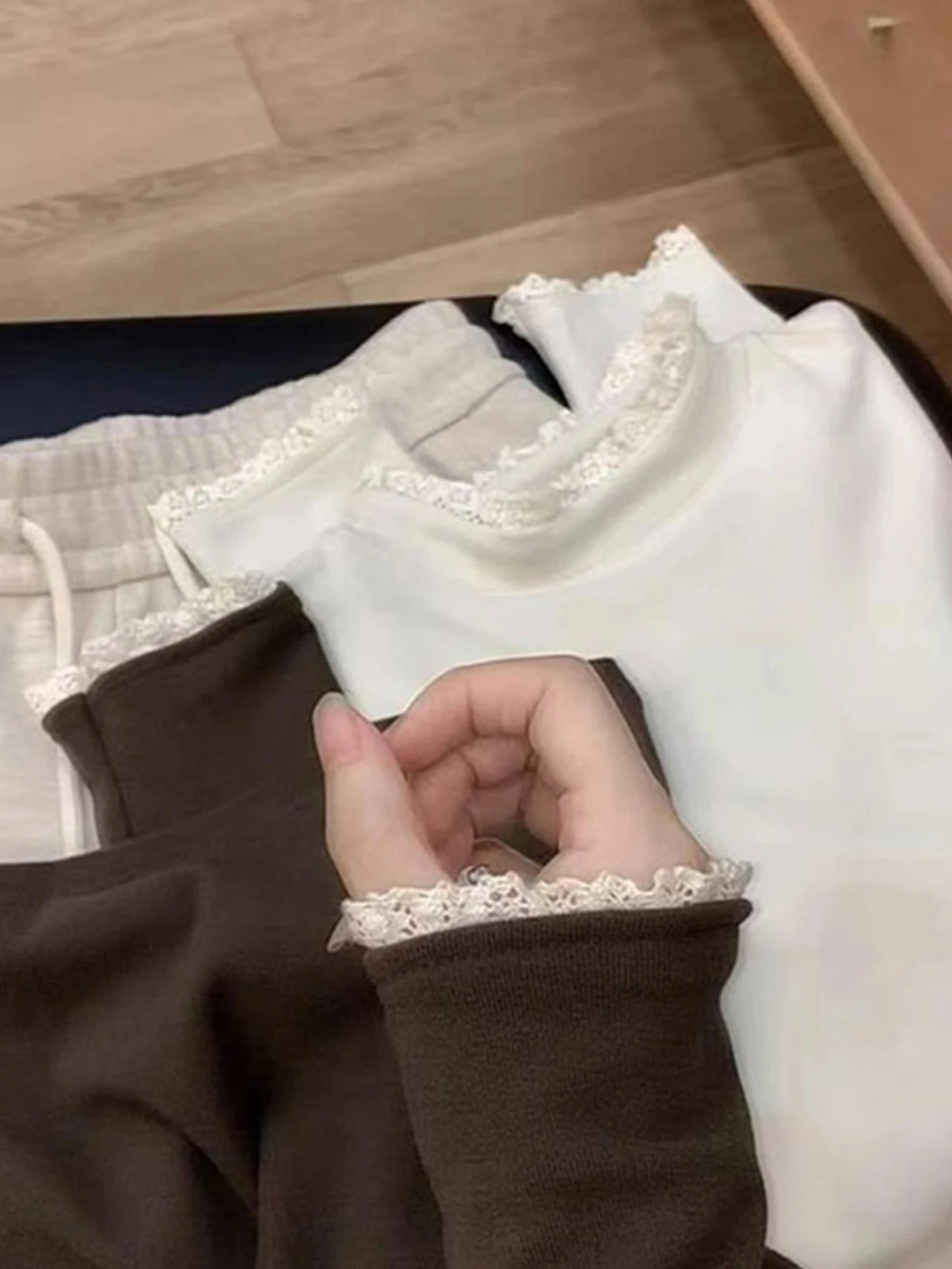 Retro Lace Trim Long Sve Knitwear Comfortable Skin-friendly Camere Casual Sle Autumn Faion Women's Premium Quali Top