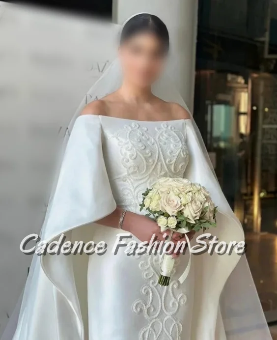 Роскошные свадебные платья Свадебные платья без бретелек со шлейфом и кружевными аппликациями из бисера Свадебные платья по индивидуальному заказу