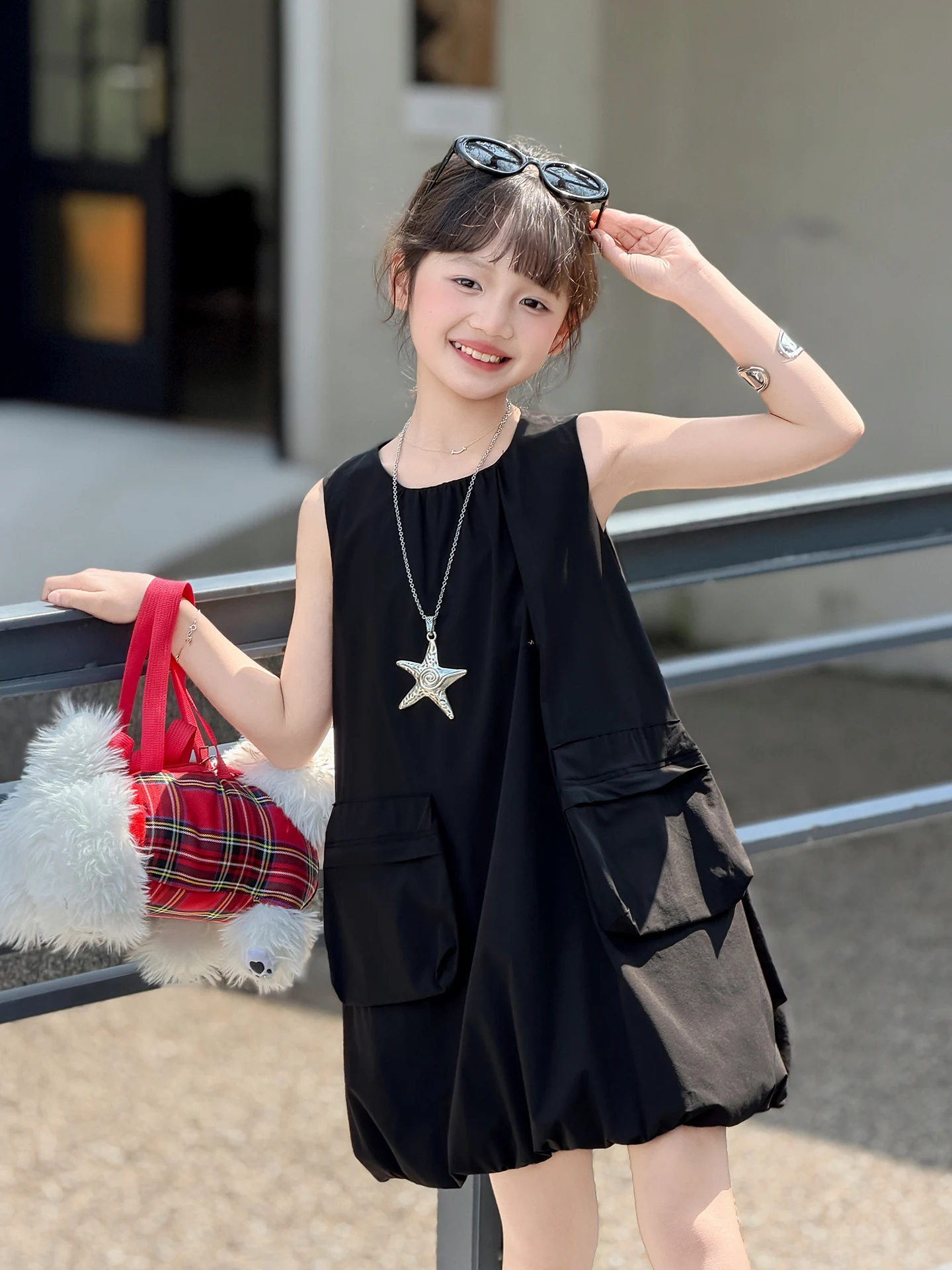 Vestido de Verão Estilo Princesa para Meninas, Tamanho Grande, Design de Conto de Fadas com Bolso, Manga Curta, Gola Redonda,...