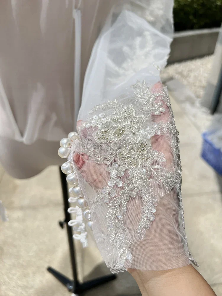 Giacca da sposa con applicazioni di perline di cristallo Avvolgente da sposa in pizzo Bolero Cappotto da sposa con paillettes taglie forti