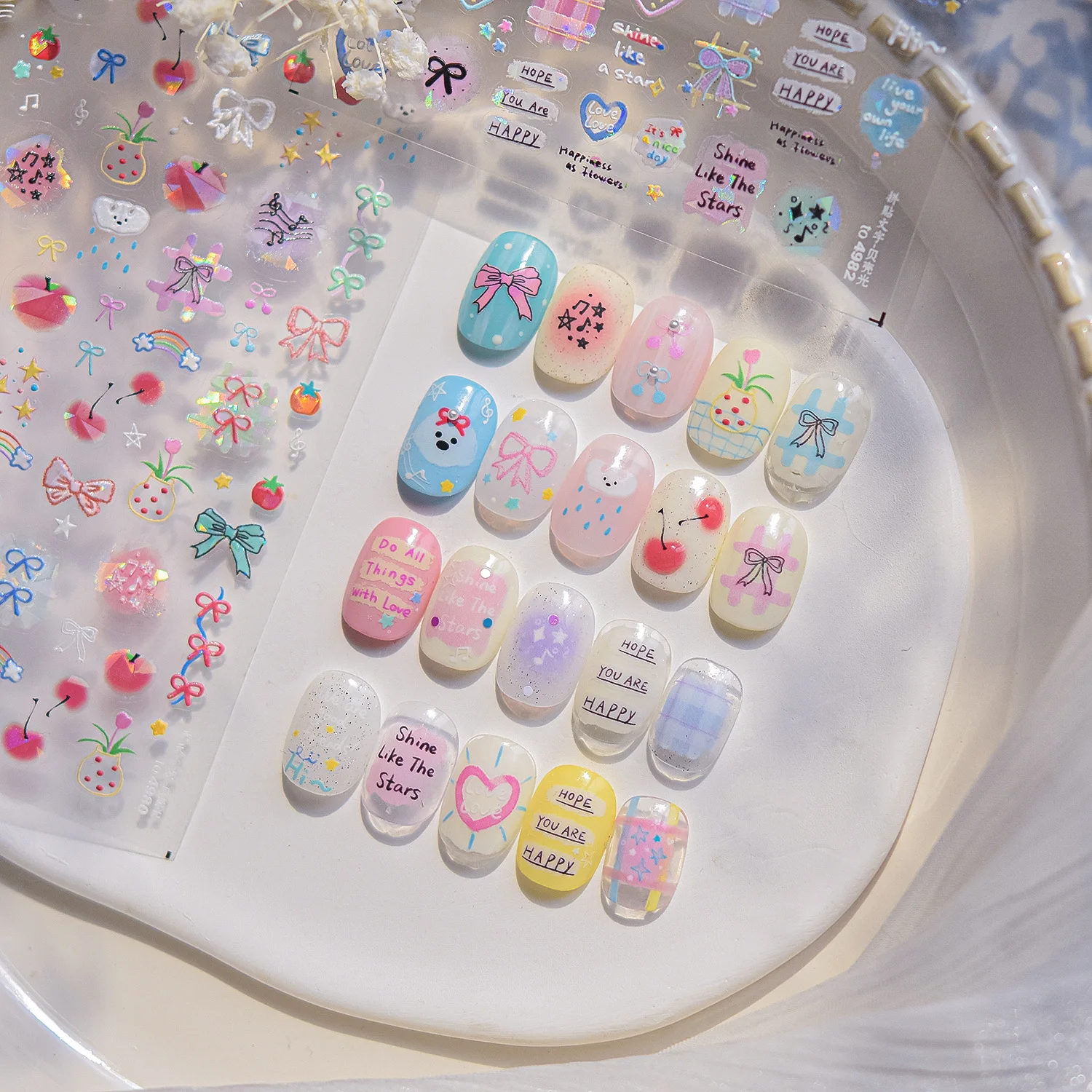 1pc 5D Shell Licht Cartoon Nagelsticker Collage Tekst Engels Brief Muzieknoot Nagelsticker Graffiti Ster Hart Strik Manicure