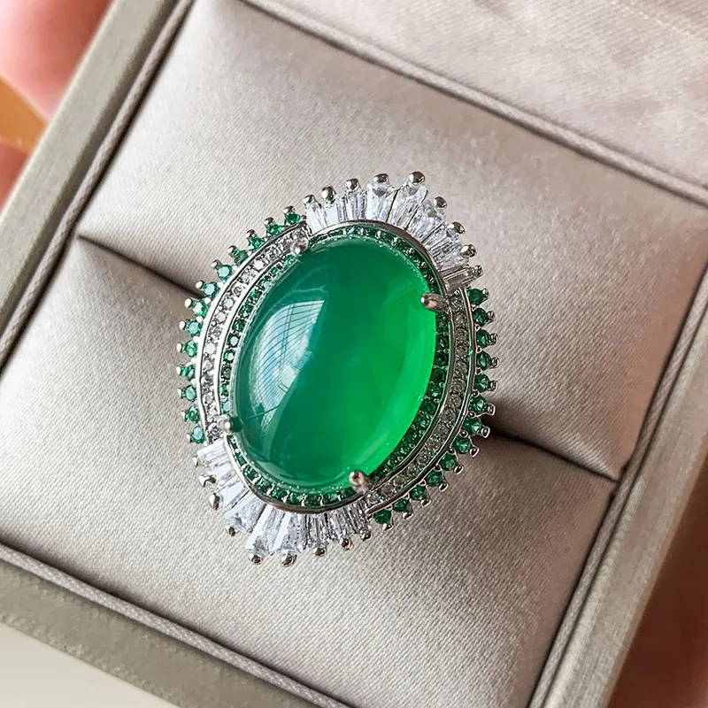 Jewelry Gold-Plated Ice Fluorescent Egg-Shaped Women's Light Body Temperament Chalcedony Set 15*20