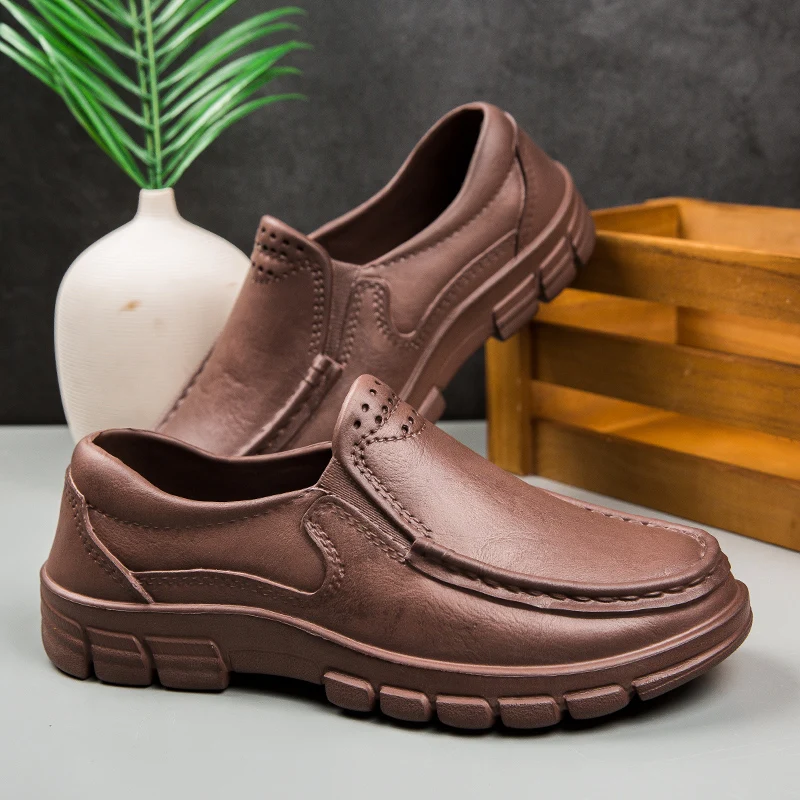 Chef shoes four season plus size men\'s anti slip oil resistant waterproof light comfort breathable Hotel kitchen work EVA shoes