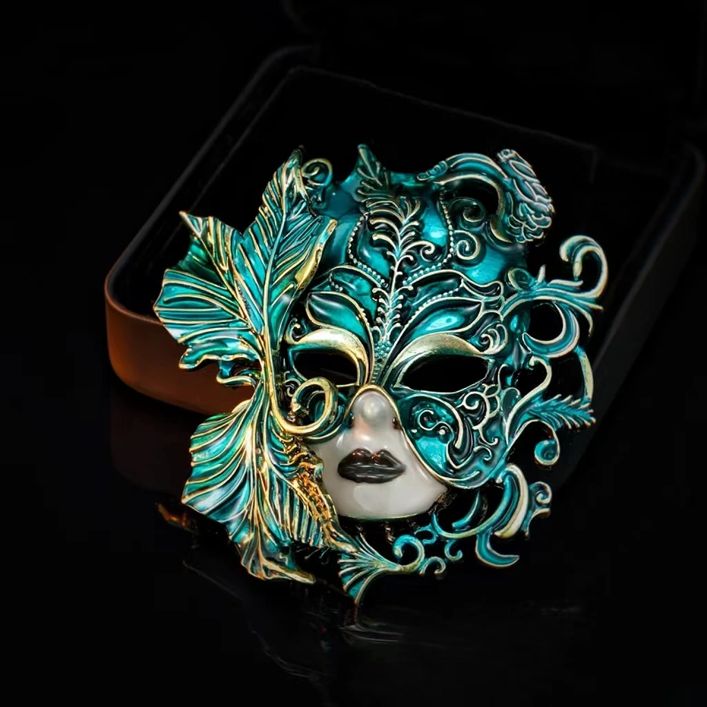 

New exaggerated mask styling chest button brooch