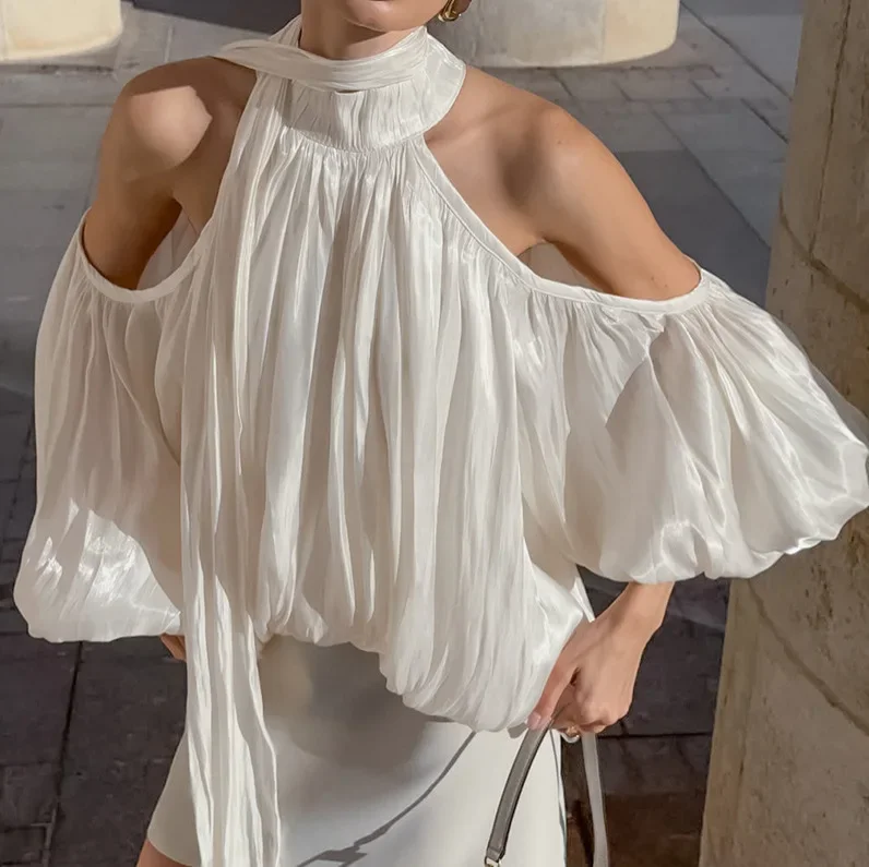 

2026 Halterneck Floating Collar Long-sleeved Off-shoulder Top Women's Niche Design Gold and Silver Silk Shirt