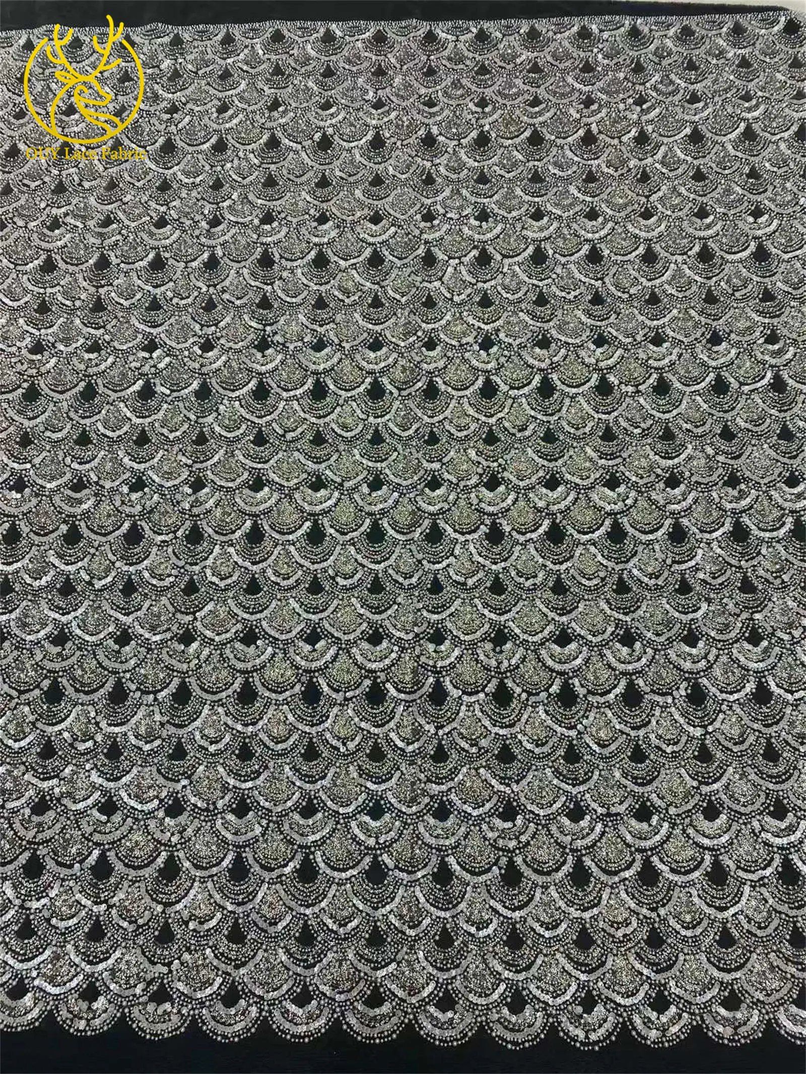 Tiefblauer afrikanischer schwerer Perlen-Spitzenstoff 2026 Hochwertiger nigerianischer Pailletten-Spitzenstoff für Hochzeit, Party, Kleid, 5 Yards – Detail 9