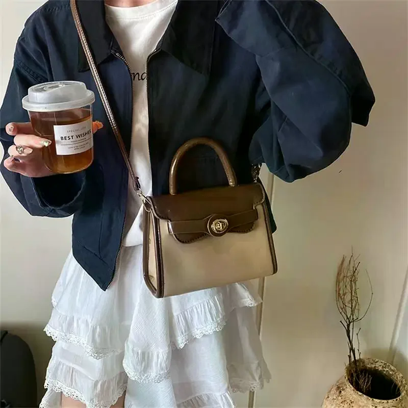 

Retro Handbag Square Bag Simple Women's Commuter Shoulder Bag Ladies Fashion Trendy Crossbody Bag Elegant Minimal Tote Bag Gifts