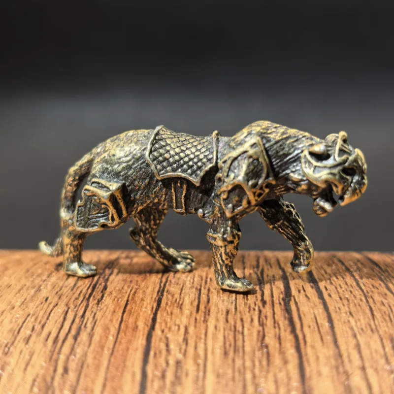 الرجعية النحاس مهيب صابر الأسنان النمر مصغرة تمثال سطح المكتب الديكور خمر تمثال على شكل حيوان صغير ديكور المنزل حلية #4