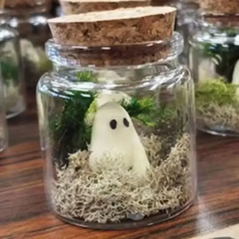 Pet Ghost In Bottle Glow-In-The-Dark Ghost In A Bottle Ghost Statue With Moss In Glass Glowing Ghost In A Jar Halloween Figurine