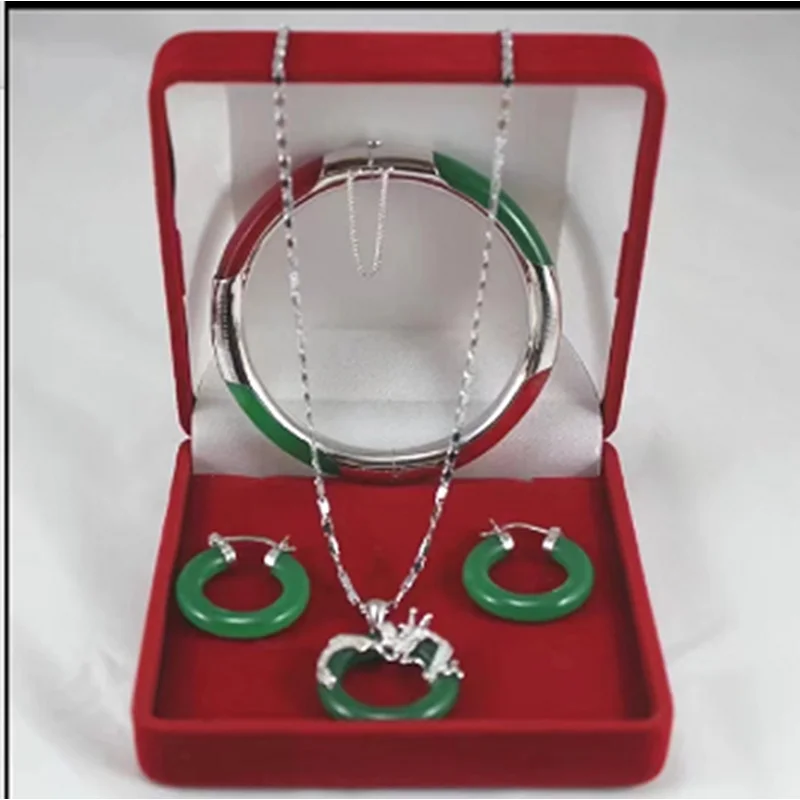 

Fashion jewelry Set AAA Green Jade Pendant Nelace+Bracelet+Earring Set
