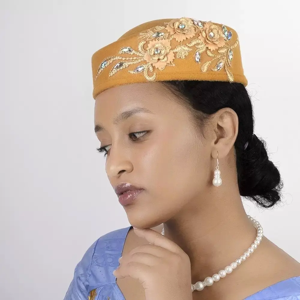 

Uniform Stewardess Hat Vintage Topper Hat Flower Lace Felt Beret Rhinestone Solid Color Airline Stewardess Caps Lady