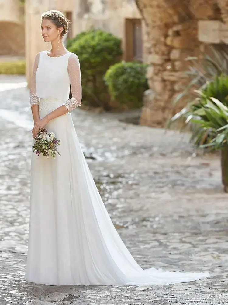 Modern White Wedding Dresses 2024 Boho Bridal Gowns Lace Round Neck Bride Dress 3/4 Sleeves Summer Wedding Gowns Back Out