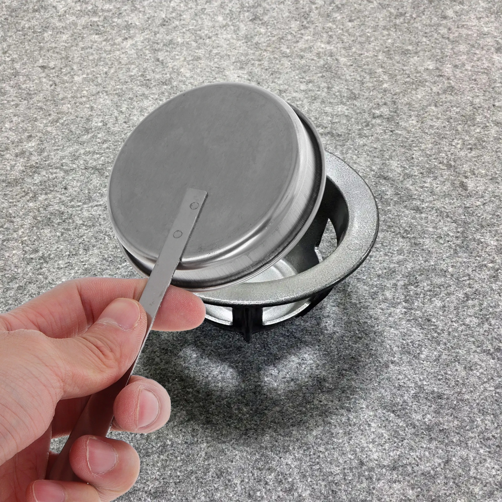 

Stainless Steel Fire Extinguishing Cover Alcohol Stove Burner Shield Flame Snuffer Fuel Tank Snuffing Lid Stopper