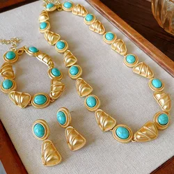Vintage necklace with palace style geometric earrings and necklace