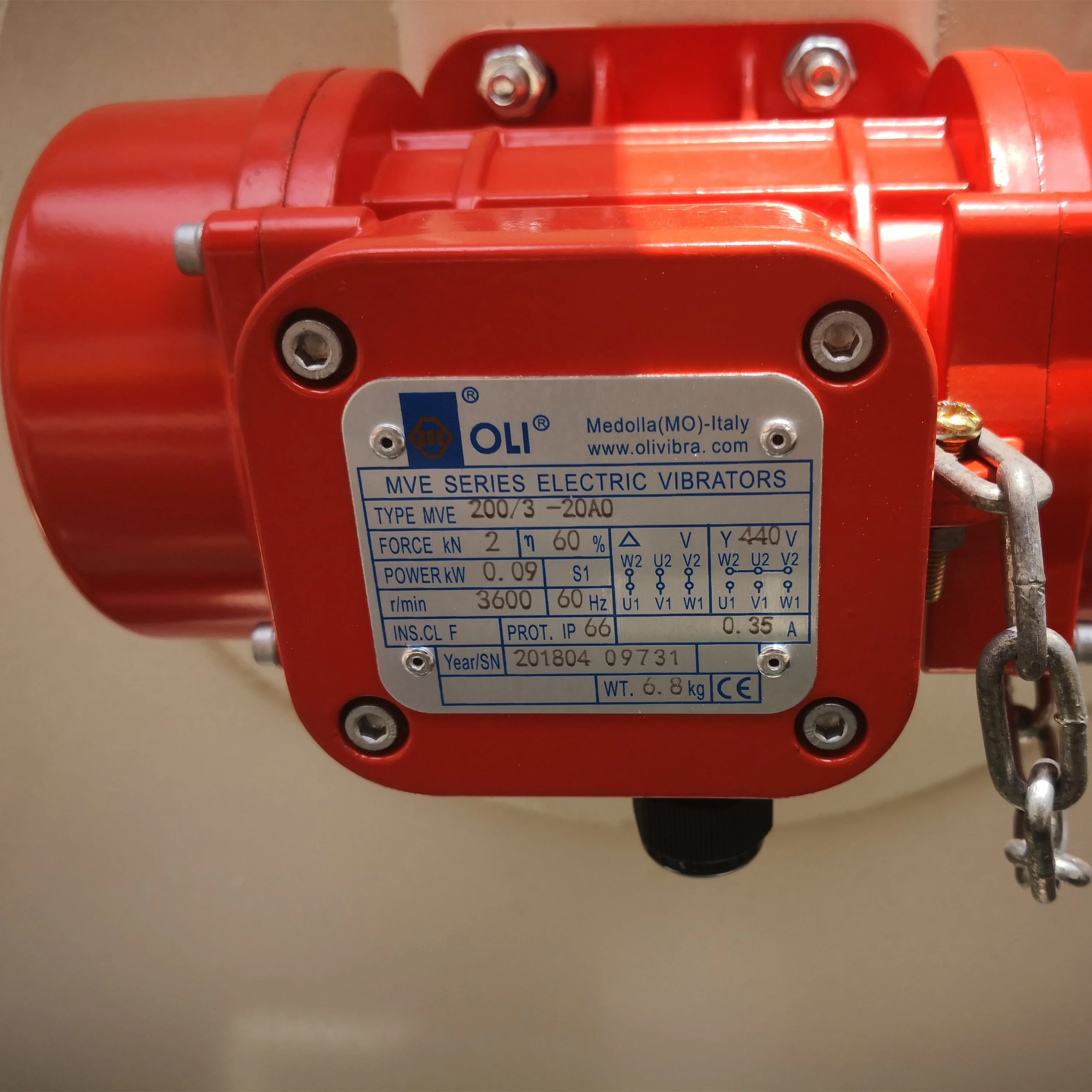 OLi vibrator motor MVE200/3, AC Small Vibrator Motor for Feeder