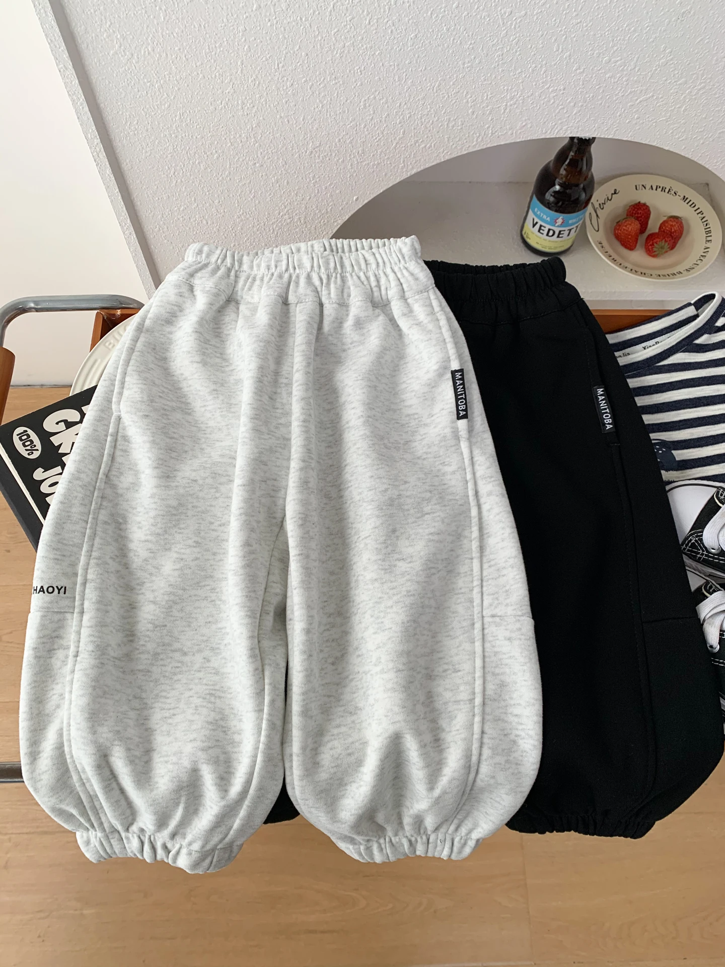 子供用春秋ソフトルーズカジュアルスポーツパンツスウェットパンツ男の子と女の子用オールシーズン対応綿ズボン