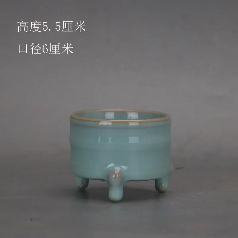 Song Dynasty Style Ru Ware Sky Blue Crackle Glaze Spiral Band Three Legged Cup Handmade Porcelain Tea Cup
