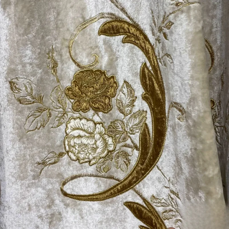 New Luxury Villa European Style Retro Window Curtains for Living Room Bedroom Dining Tulle Valance Velvet Embroidered Blackout